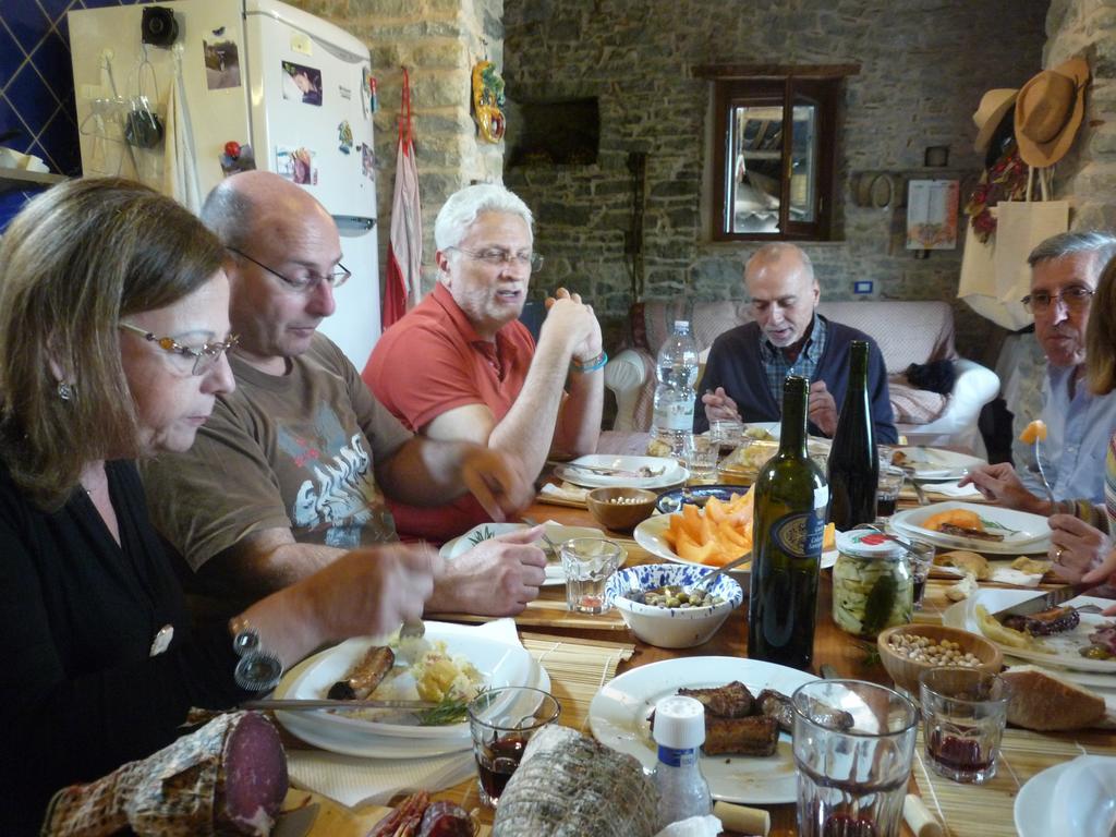 Rocca Del Vento Bed & Breakfast San Pantaleone Exterior photo