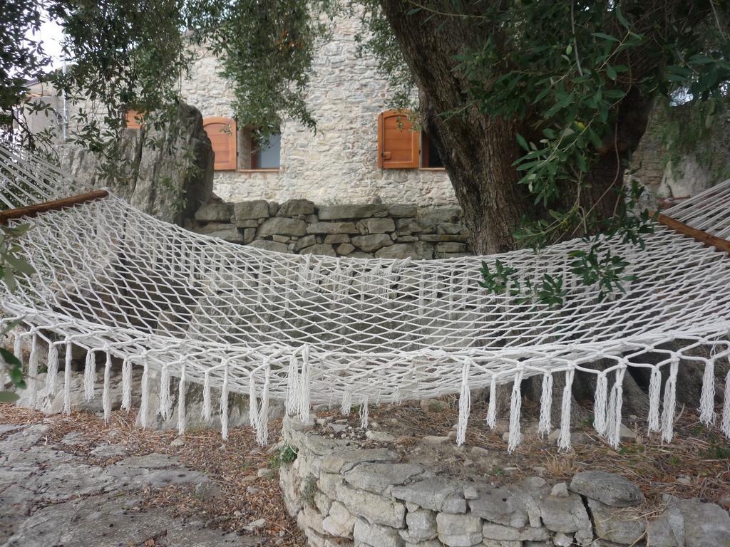 Rocca Del Vento Bed & Breakfast San Pantaleone Room photo