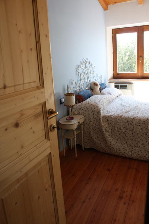 Rocca Del Vento Bed & Breakfast San Pantaleone Exterior photo